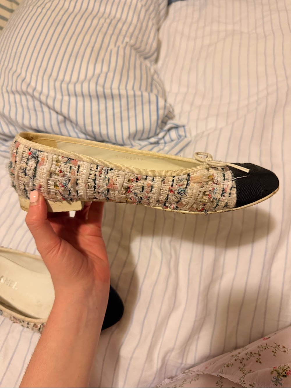 CHANEL Cream Multicolor Tweed Flats with Black Cap Toe - Picture 7 of 12